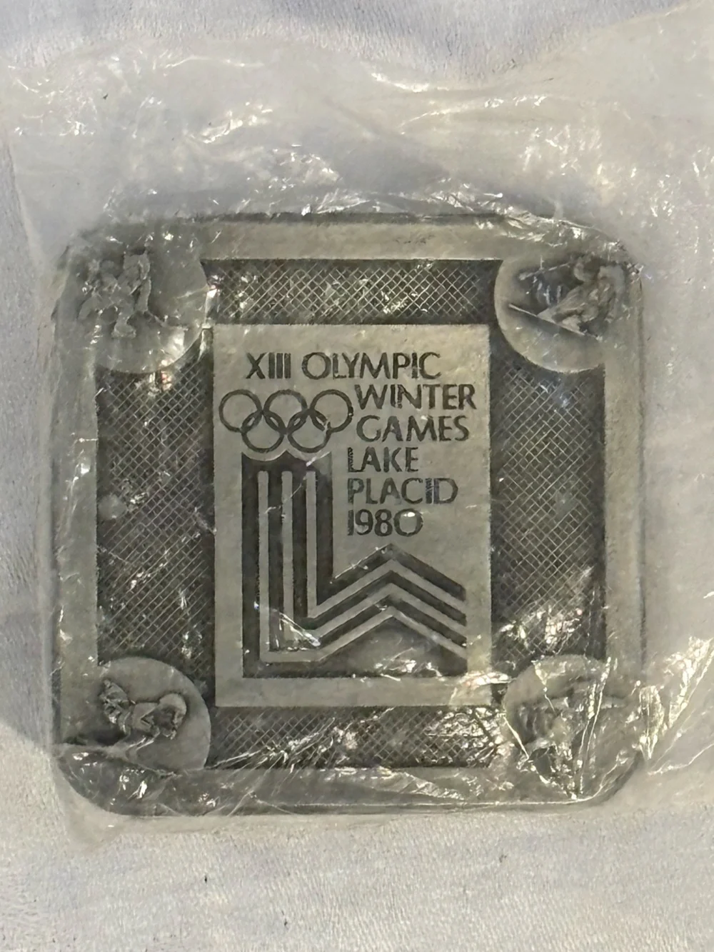 Vintage 1980 Lake Placid Winter Olympics Belt Buckle NIP True Distance Inc